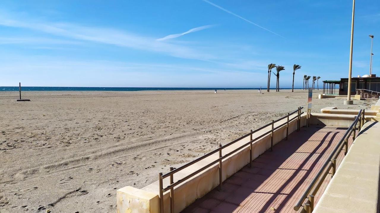 Coqueto Apartamento Con Terraza En La Playa Рокетас-де-Мар Екстер'єр фото